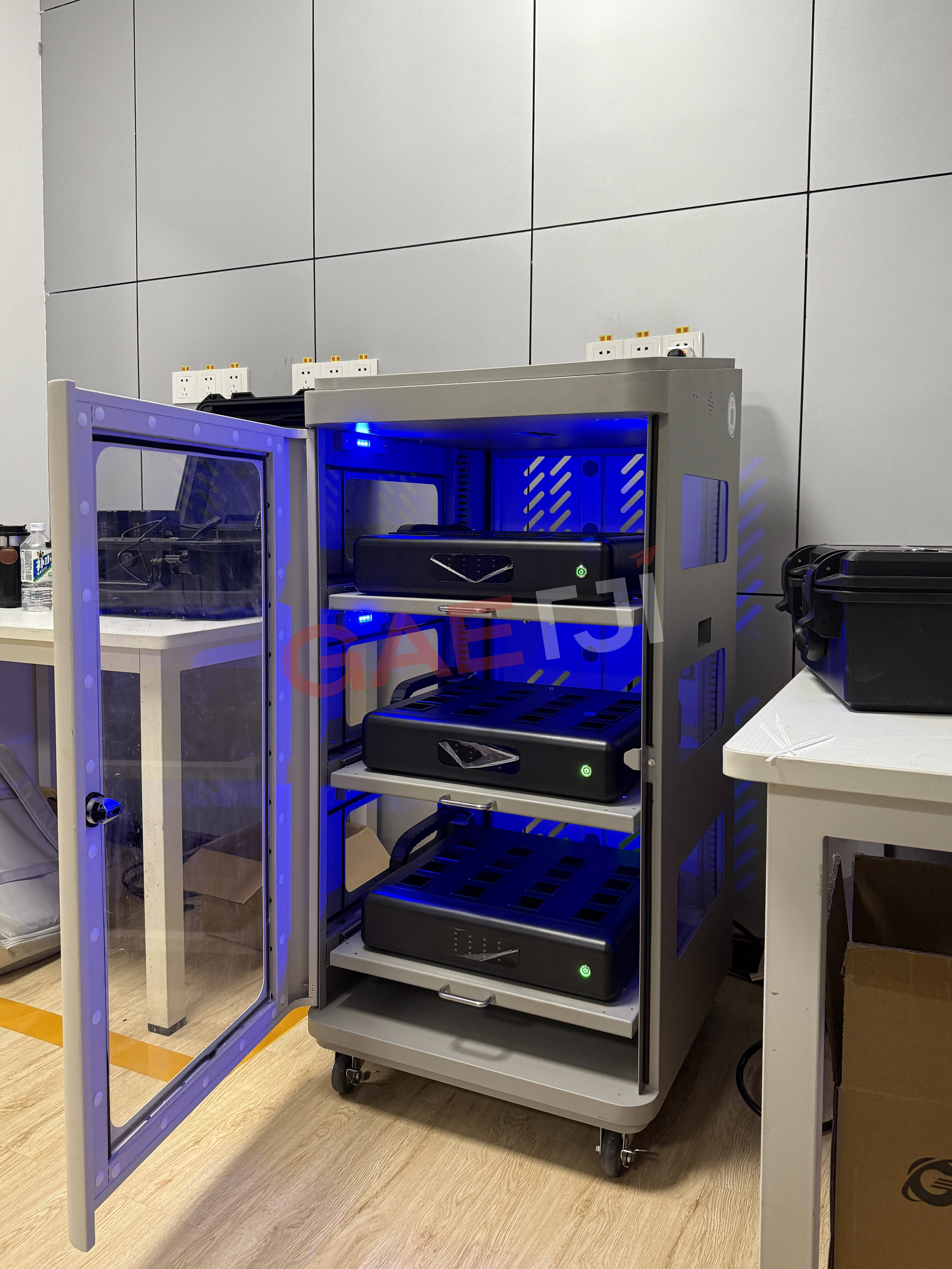 p2mini无人机智能充电柜:远程后台集中管理提升运营效率