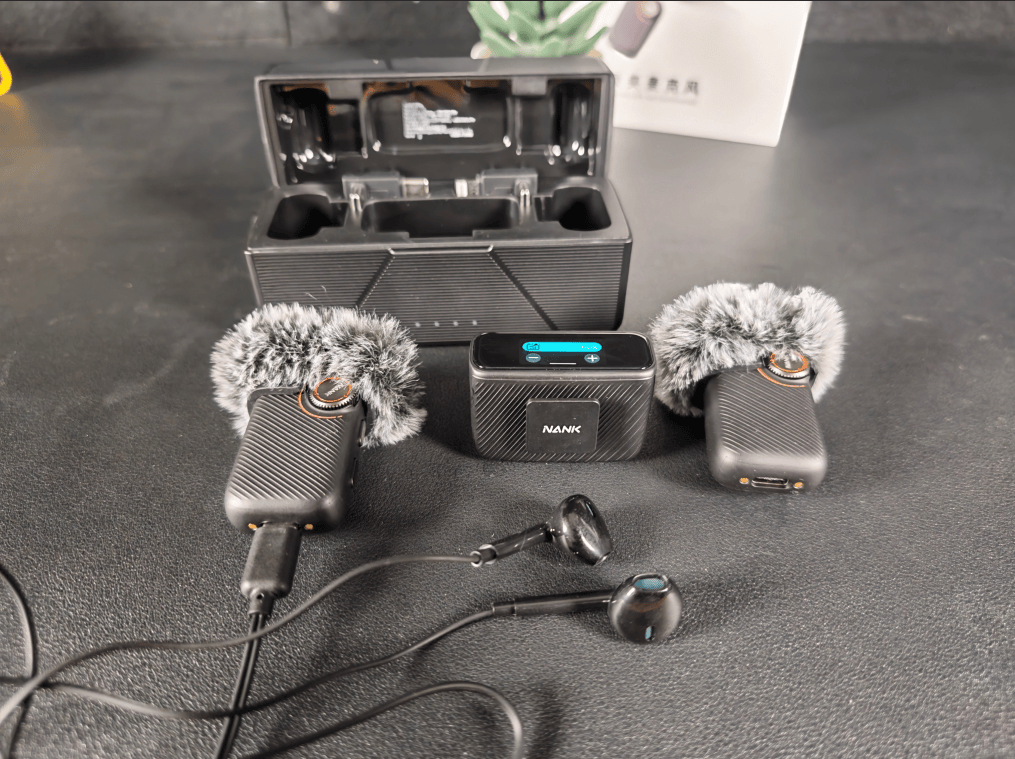 自媒体的好帮手——南卡Qmic领夹麦克风体验