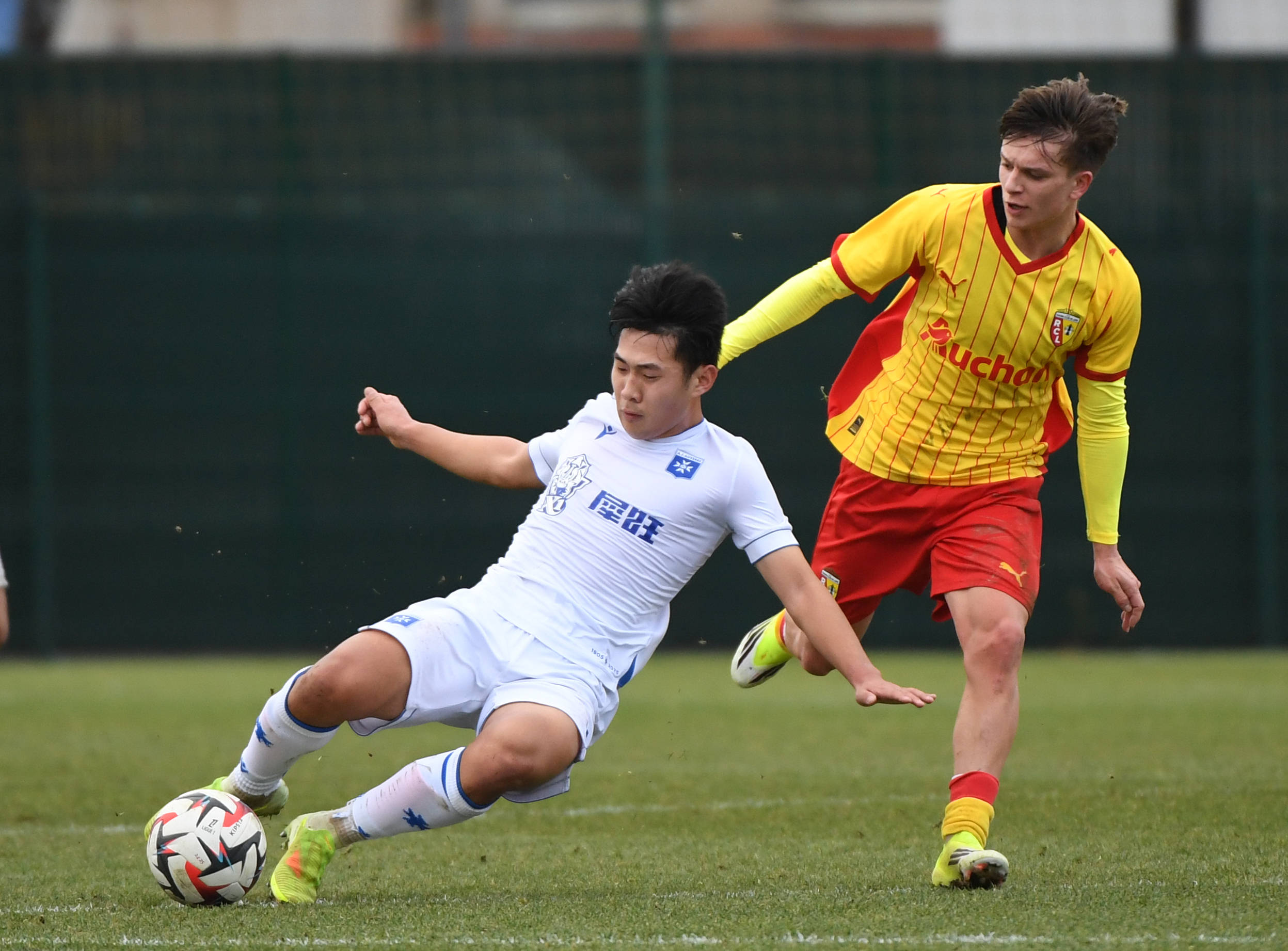 中国犀旺队主帅崔鹏：来法国的不是为了赢球 而是检验球队实力