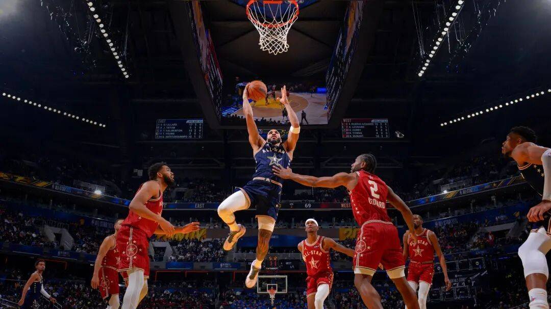 苹果的 Vision Pro ，或许还能再“抢救一下”-锋巢网