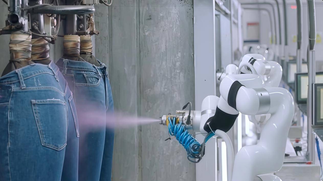 《猎豹移动2025年经营扭亏为盈，AI及其他业务贡献近半营收》