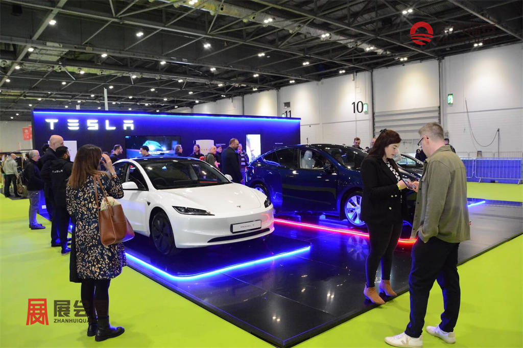 Everything-Electric-London-011-Tesla-Model-3-low-res.jpg