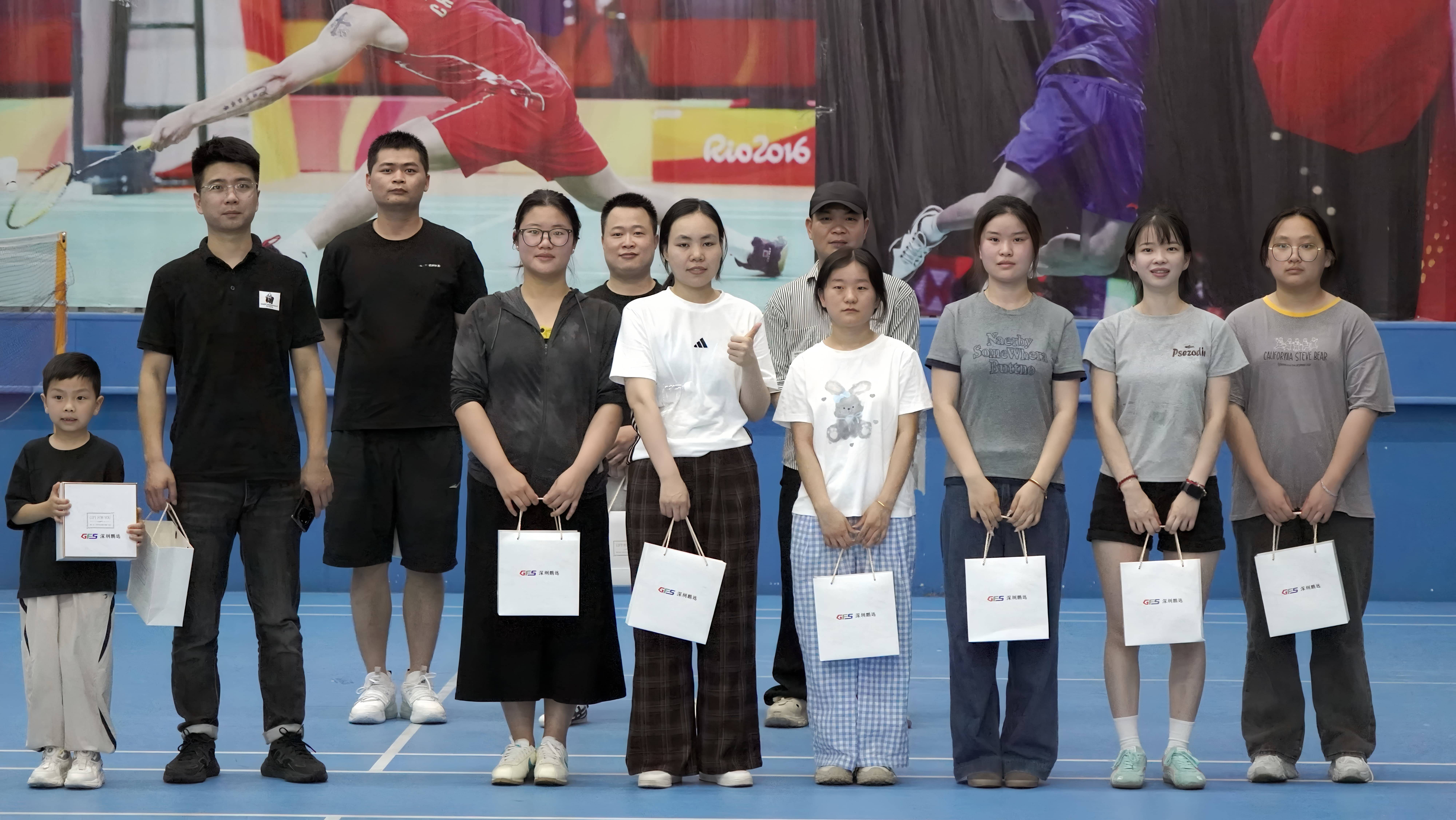 0522羽毛球比赛 (32).jpg