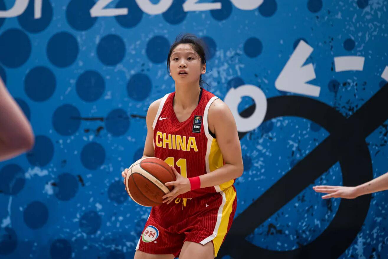 U17女篮世界杯-李沅珊28分 中国队大胜晋级8强