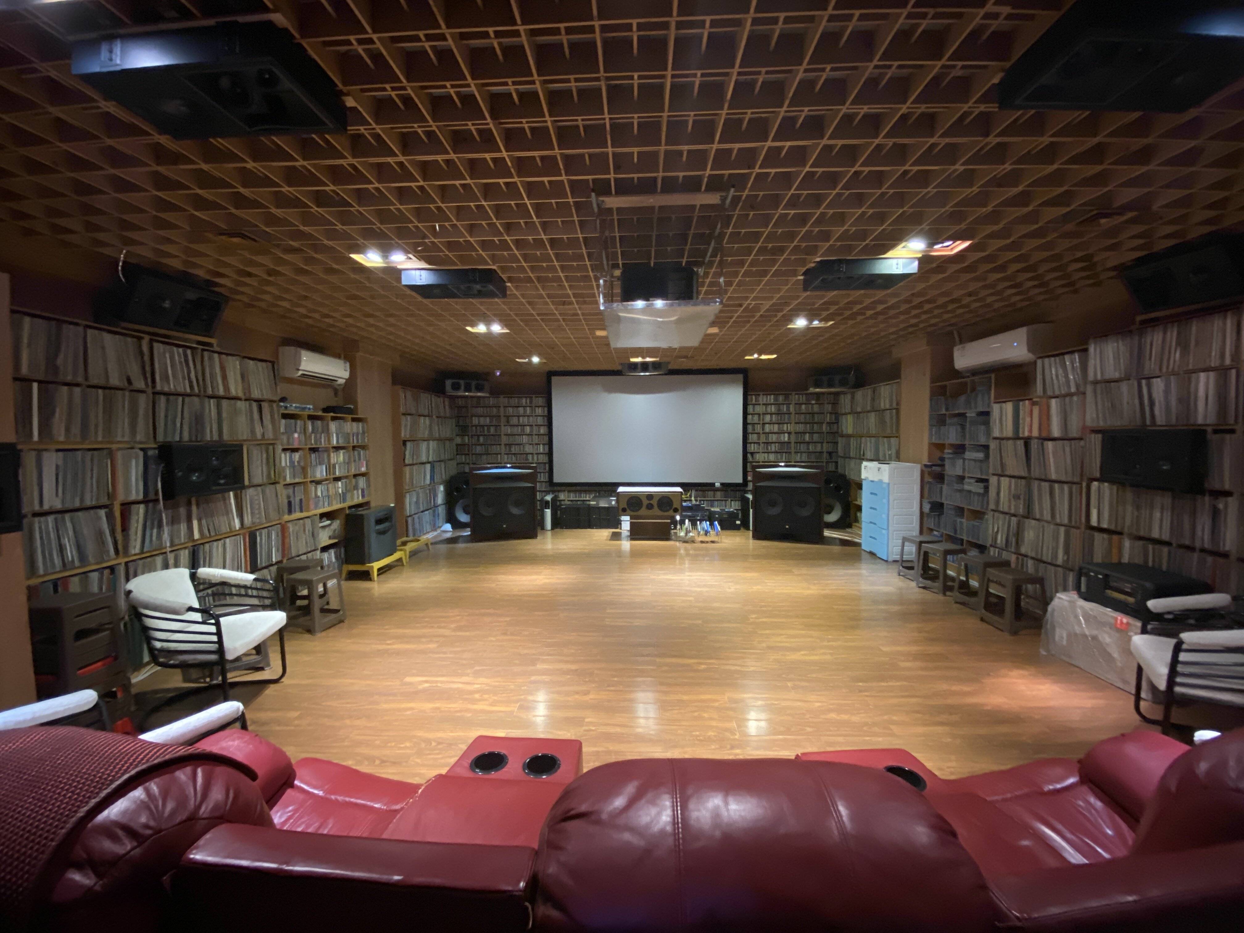 JBL影院.jpg