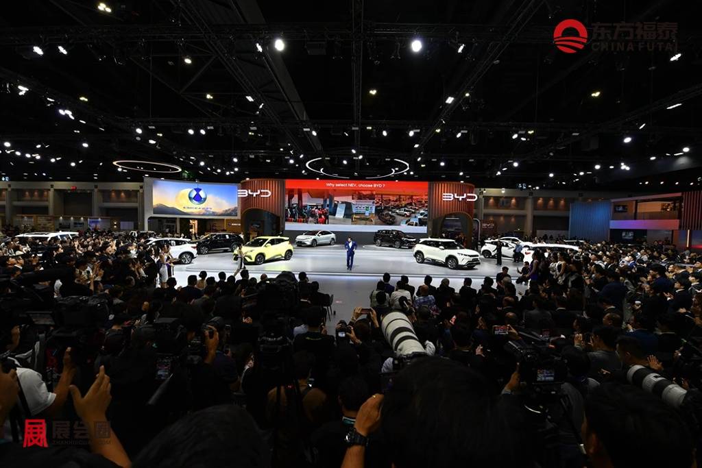 69_03_23-Opening-BYD-by-Golf-14.jpg