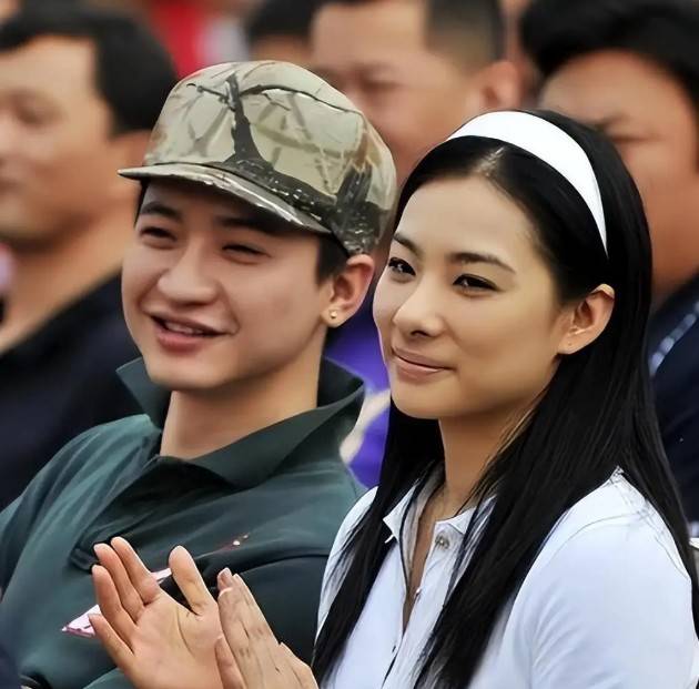 奥运冠军刘璇，结4次婚都嫁给同一男人，网友：比郭晶晶还幸福！
