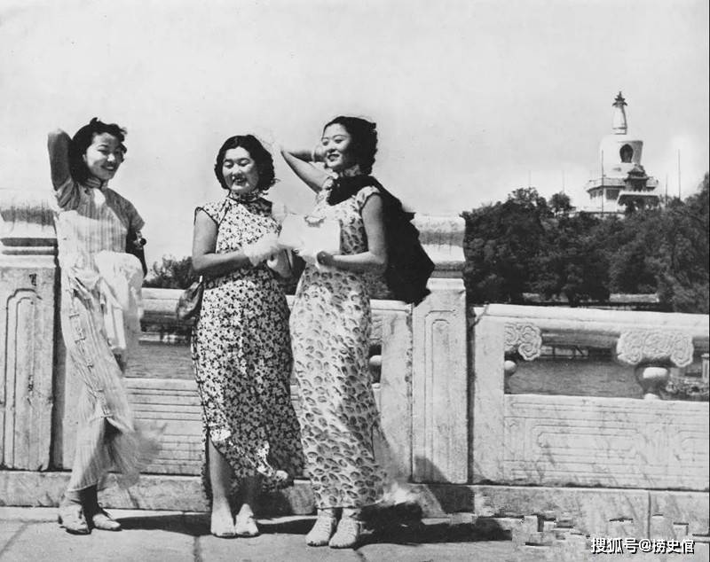 老北京旅行指南:张恨水审定的北平旅行指南为何珍贵?(图1) 老北京旅行指南:张恨水审定的北平旅行指南为何珍贵?(图1)