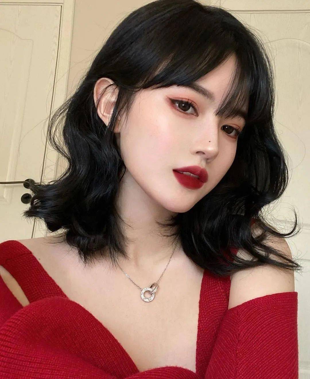 最美锁骨发._中国_发型_形象