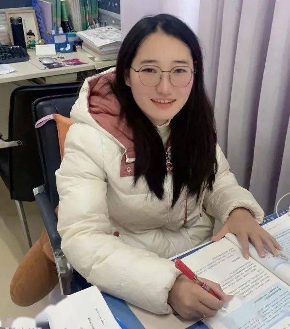 【榜样引领,共促成长】 ——三调考试优秀教师刘丽娜课堂教学经验分享