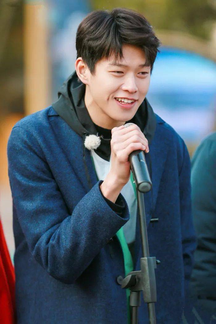 张艺兴舞台挂空档?陈星旭宋茜剧组夫妻?陈都灵上赶着当后妈?