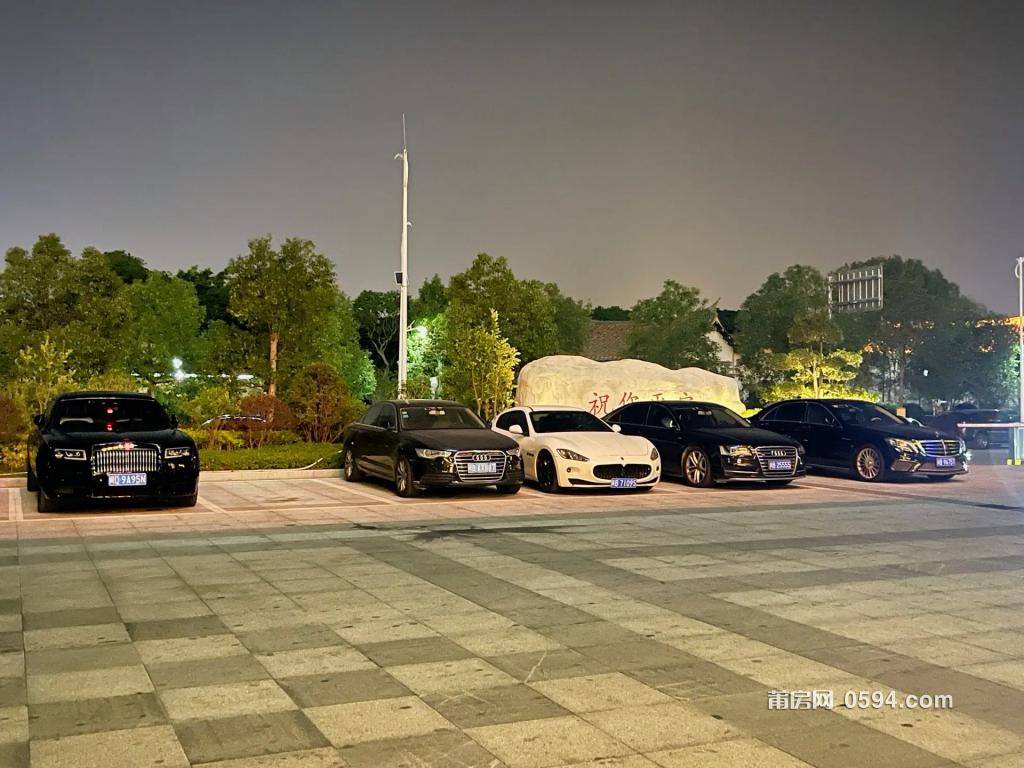 豪车满街跑,莆田首批返乡客陆续到位._二手房_兰溪_新房