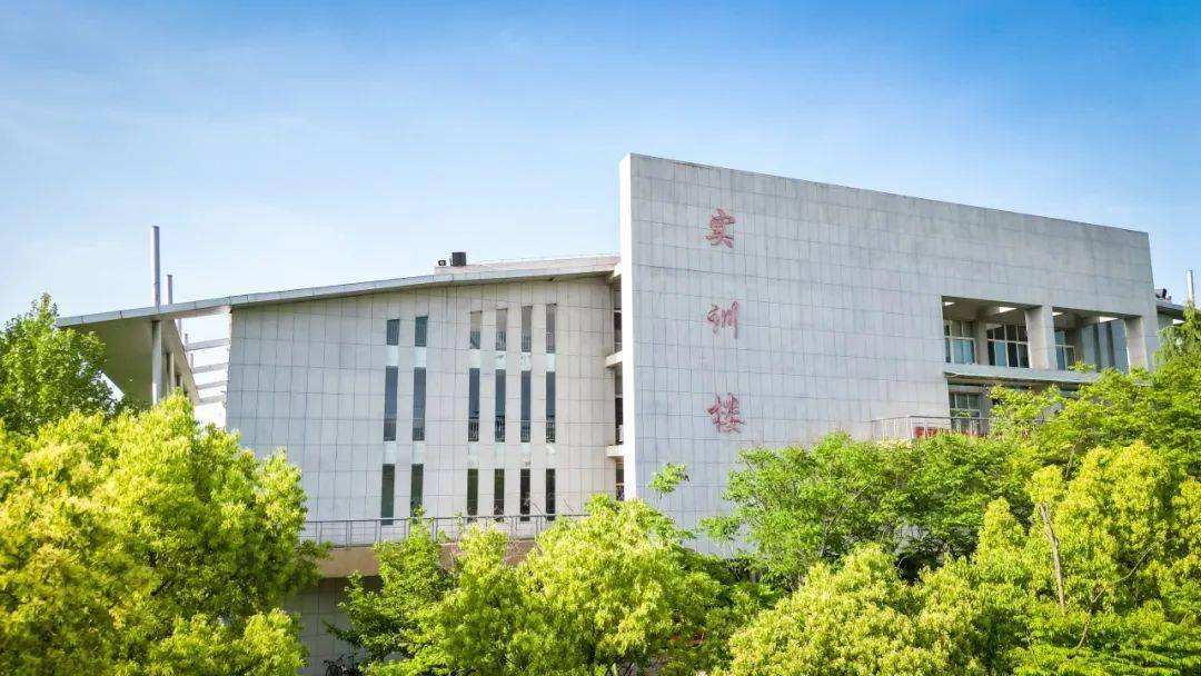 【高校招聘】武汉软件工程职业学院2024年度高层次人才招聘公告_国家_