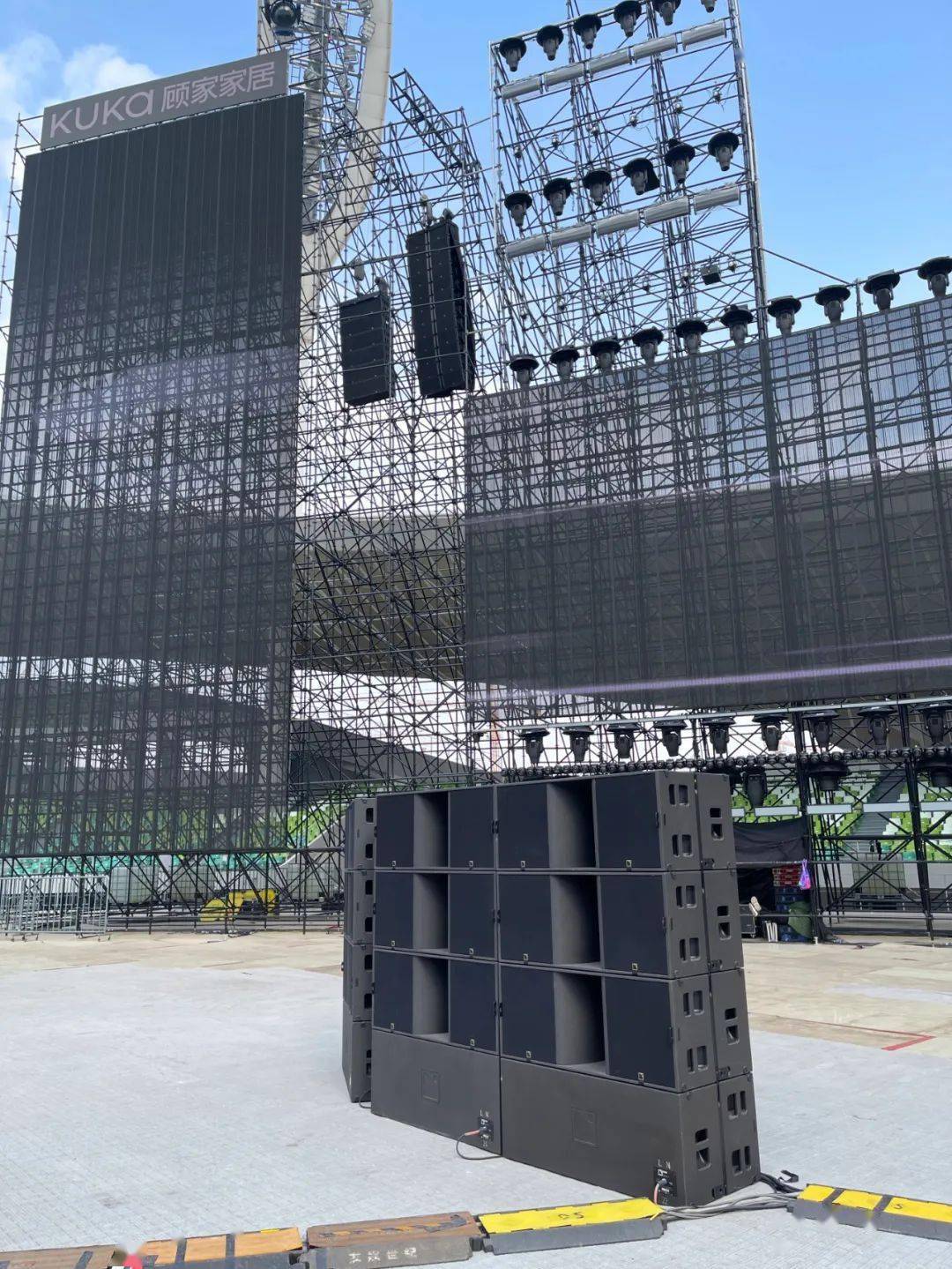 舞台_音箱_声音