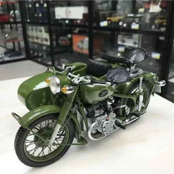 1957年长江750三轮挎斗摩托车1965年北京吉普2121984年天津大发1987年