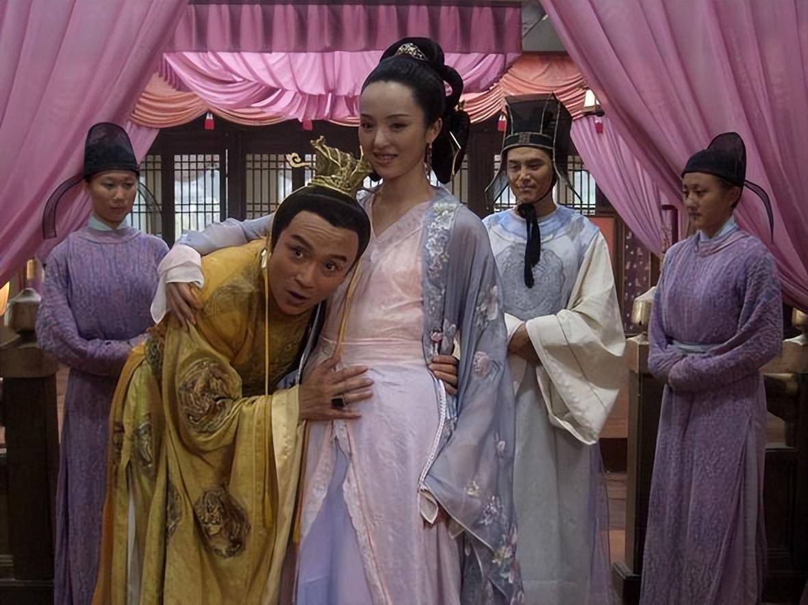 宋代四川首位状元苏易简38岁早逝,死因并非与皇后有染,而是酗酒_刘娥