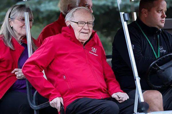 巴菲特:不要在这10件事情上浪费钱!_投资_理财_财务独立