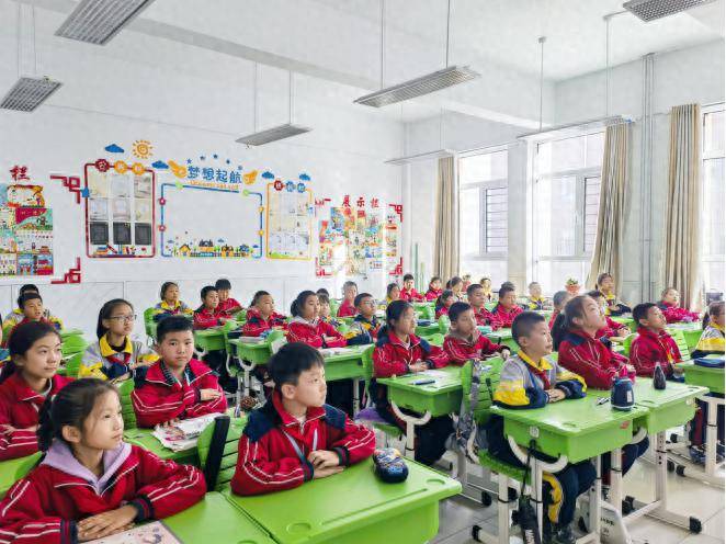 首创证券2023年"筑梦课堂"线上支教活动圆满结束_育才小学_兴和县