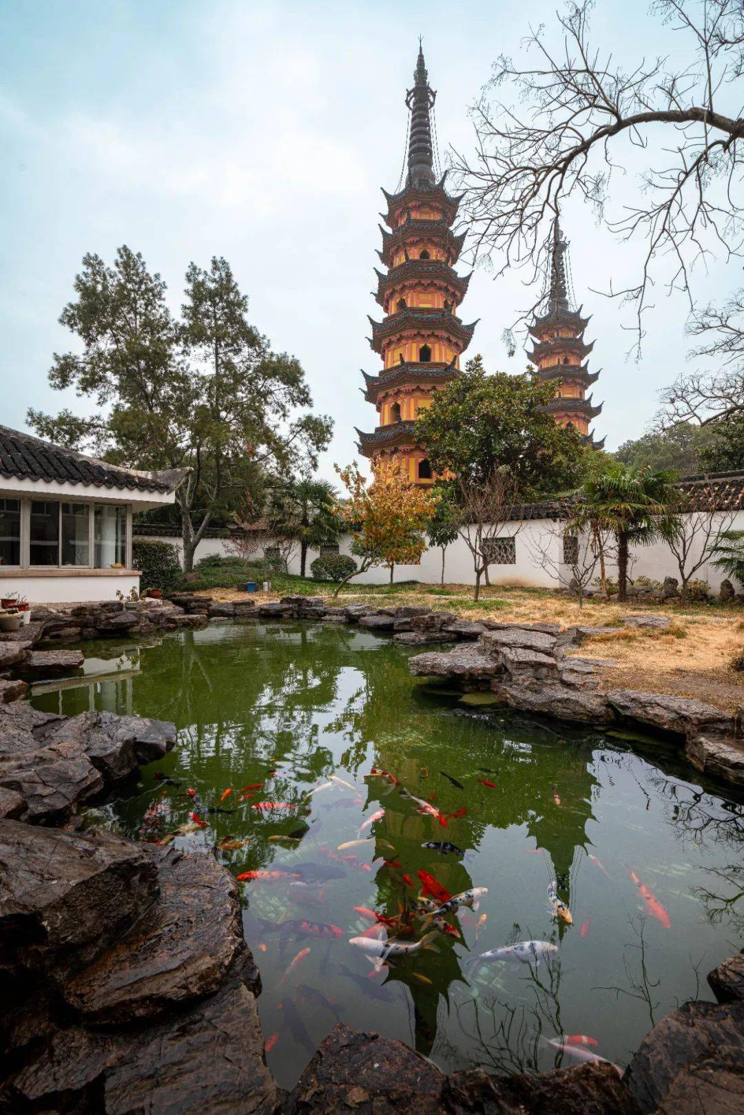 摄于吴作人艺术馆在姑苏古城不足三百米长的定慧寺巷聚集了定慧寺