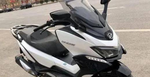 常州光阳 ct250和赛艇及people一样的动力平台,最大16kw动力,电