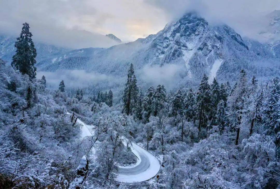 四川赏雪景点图片
