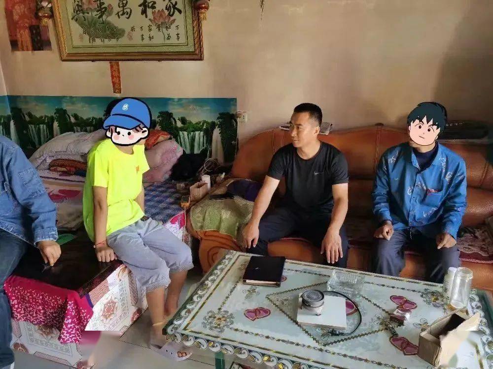 家里来了个"警察书记"……_固原市_父亲_家庭