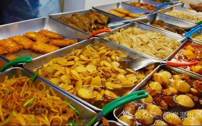 温州:中小学食堂每天至少提供12种食物