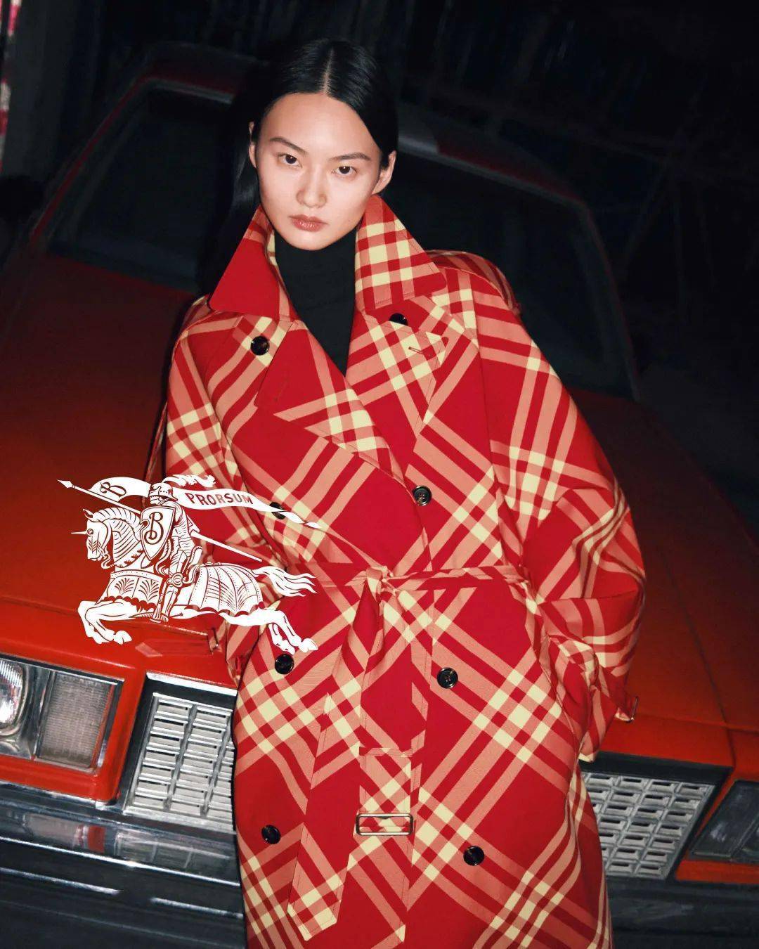 爱马仕于上海呈现2024年春夏系列微博之夜星光璀璨burberry创意呈献