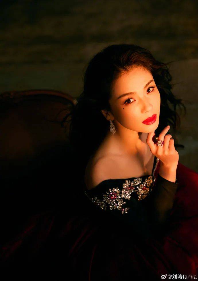 南昌籍演员刘涛现身_江西_家乡_视频