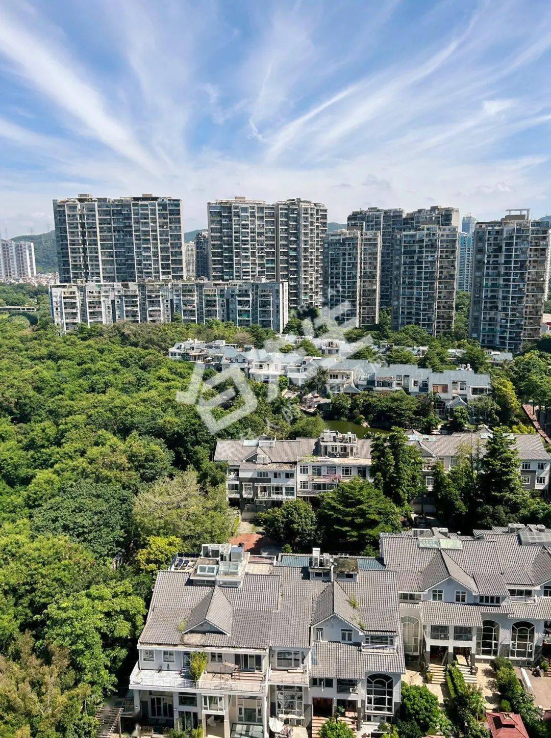 带固定车位和双名校学位,可改4房】香蜜湖 · 3房 | 水榭花都二期 120