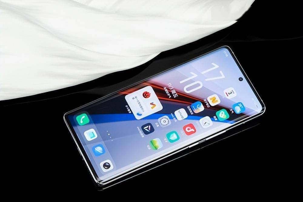 年度机皇新榜公布:魅族21位居第四,华为mate 60 pro未上榜引争议_方面