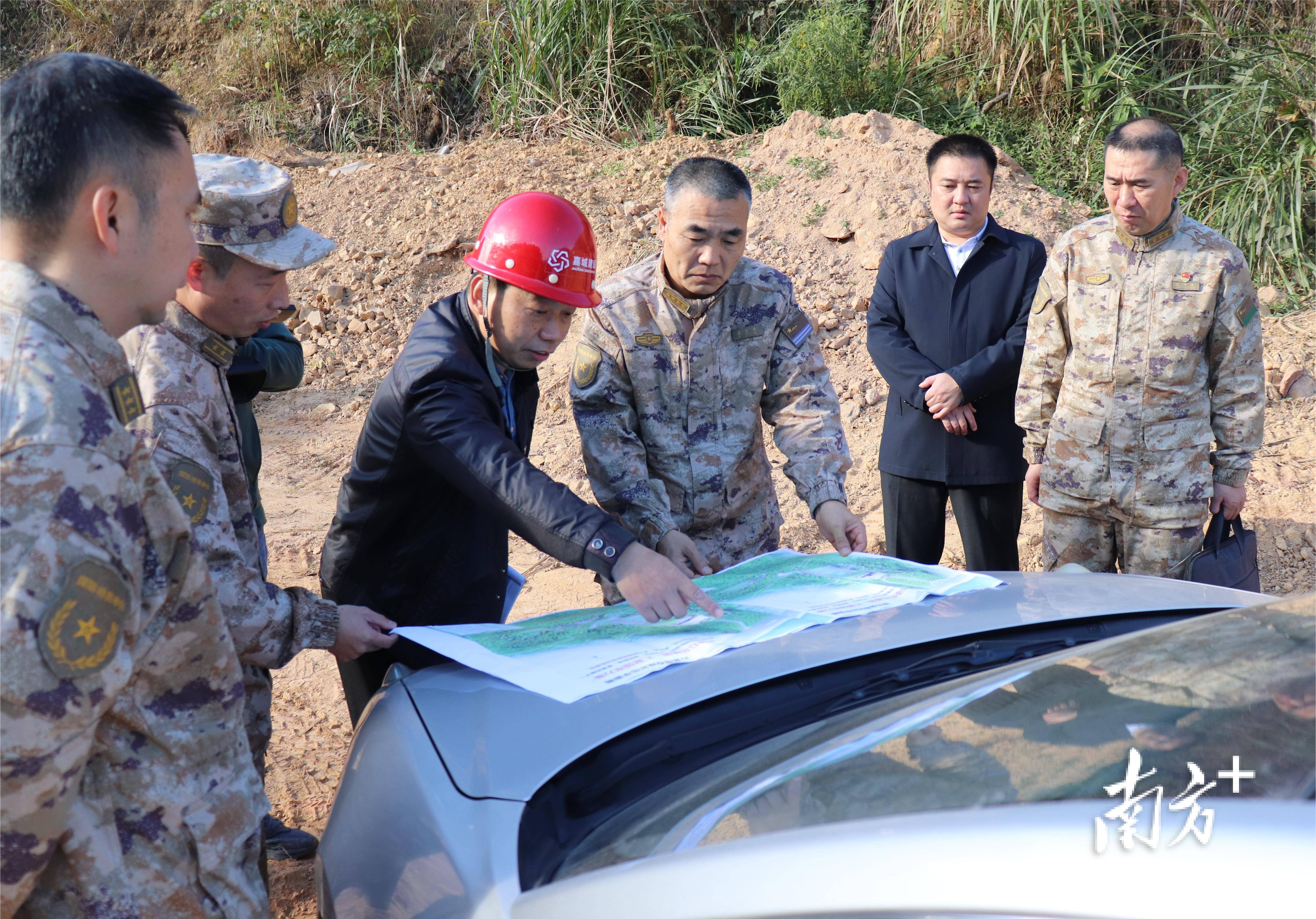 梅州军分区司令员葛宜学到梅江区调研基层武装部规范化建设工作