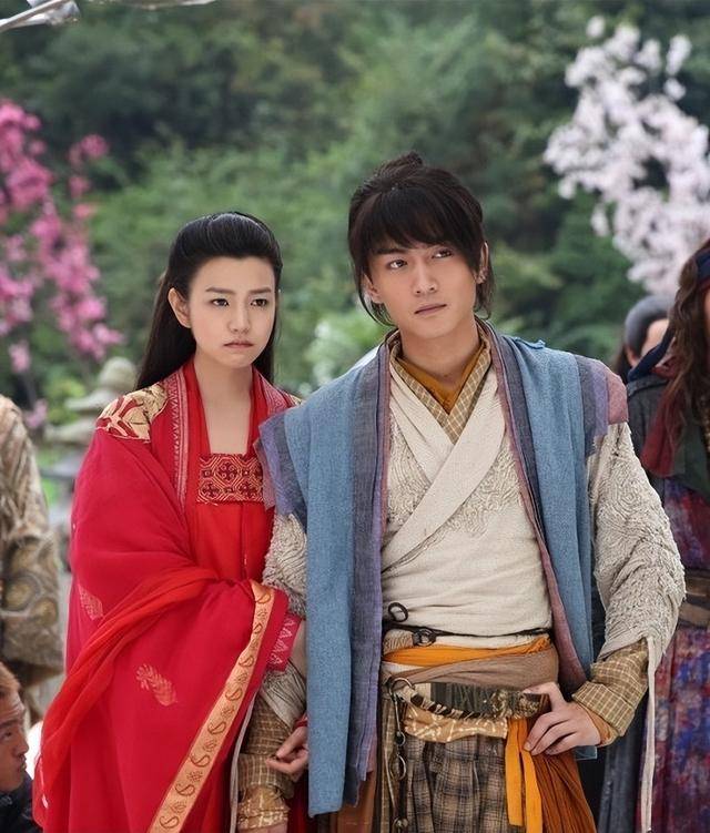 加上当时陈妍希状态不佳,在《神雕侠侣》中陈妍希显得很胖,被全网辣评