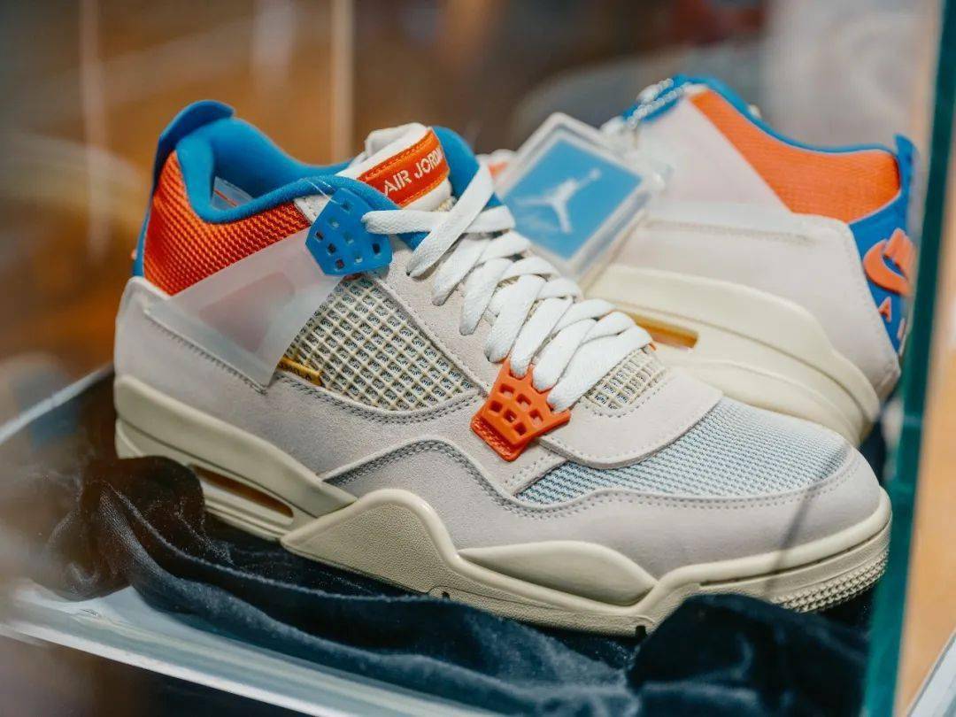 鞋盒里的记忆 · air jordan 4 retro "bred reimagined"|soar 主题