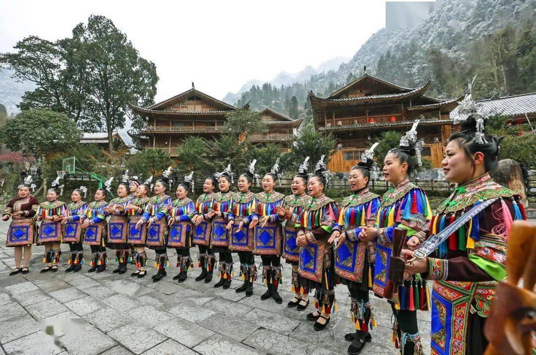 宣恩长潭河:侗寨欢歌迎新春_游客_卢家院子_乡村