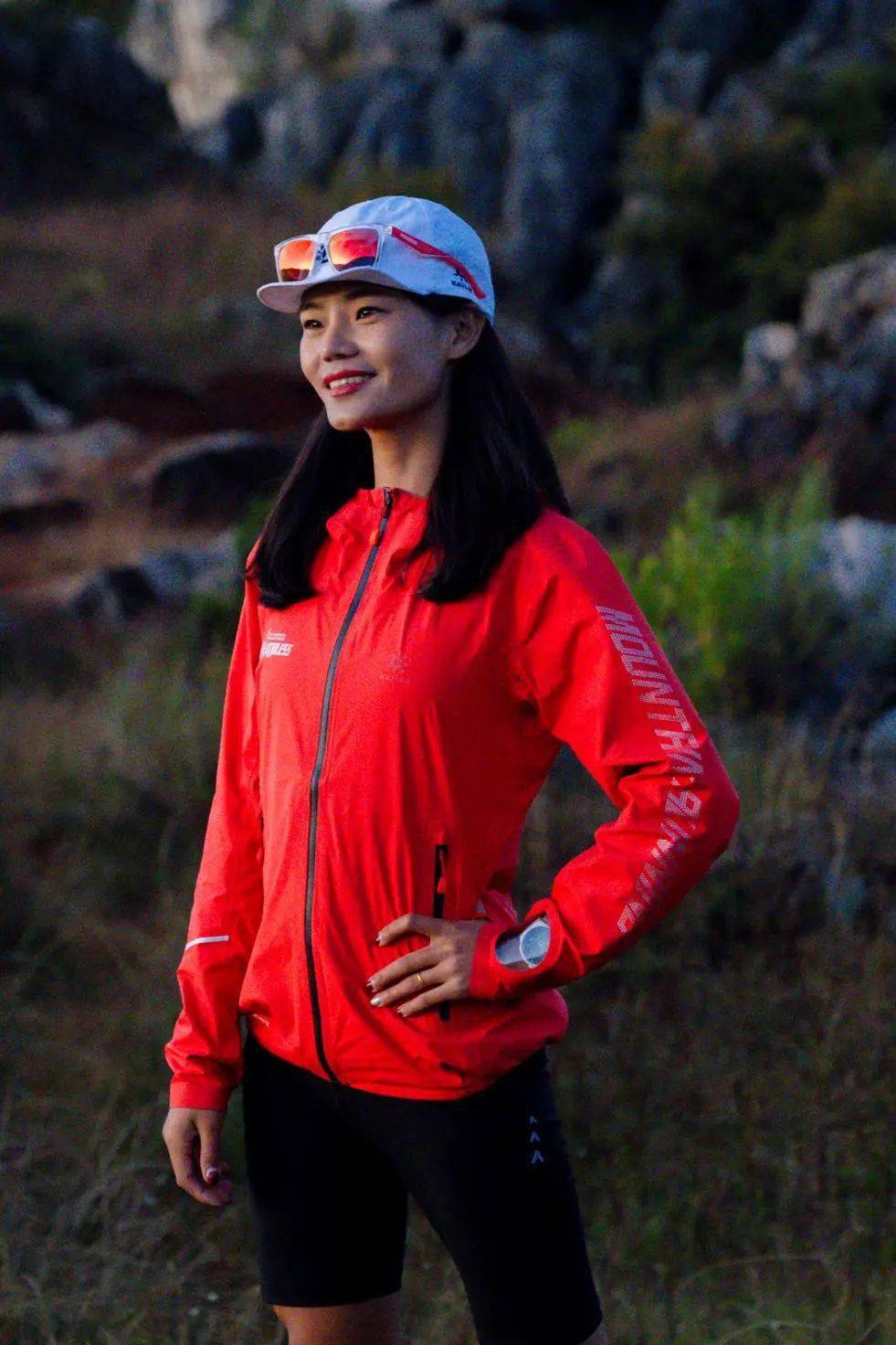 李颖|港百亚军,这个云南妹子首百交了一张满意的答卷_参赛_越野_选手