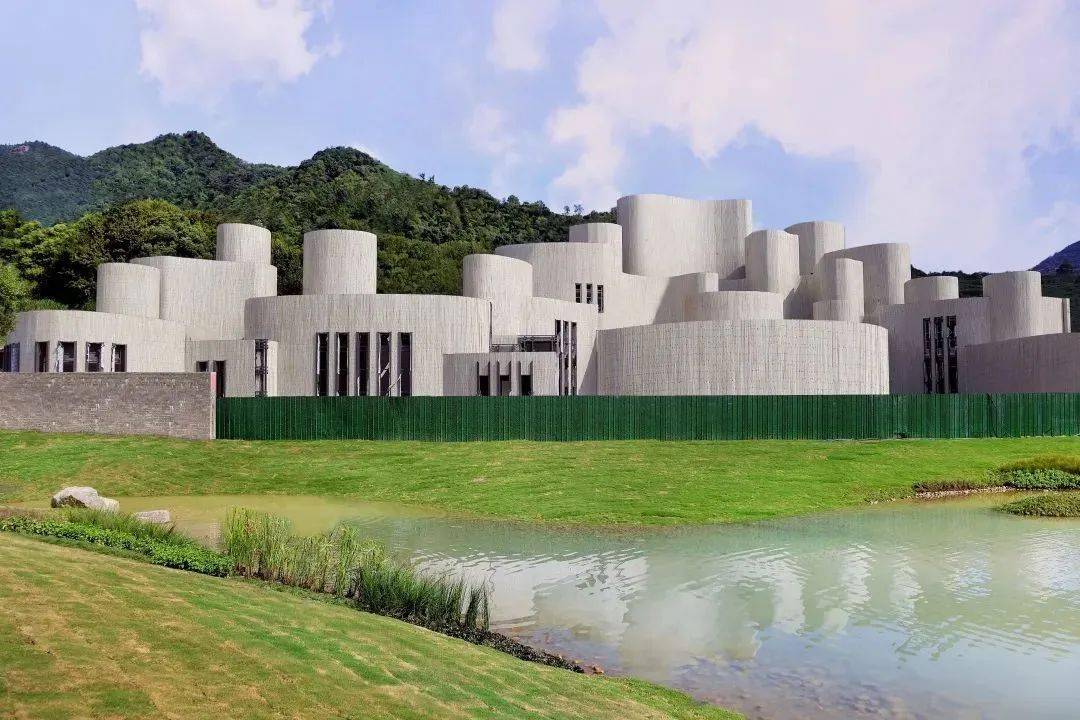 徐苍峰/摄2023年是姜立秋特别繁忙的一年,作为瓯窑小镇瓯忆文化博物馆