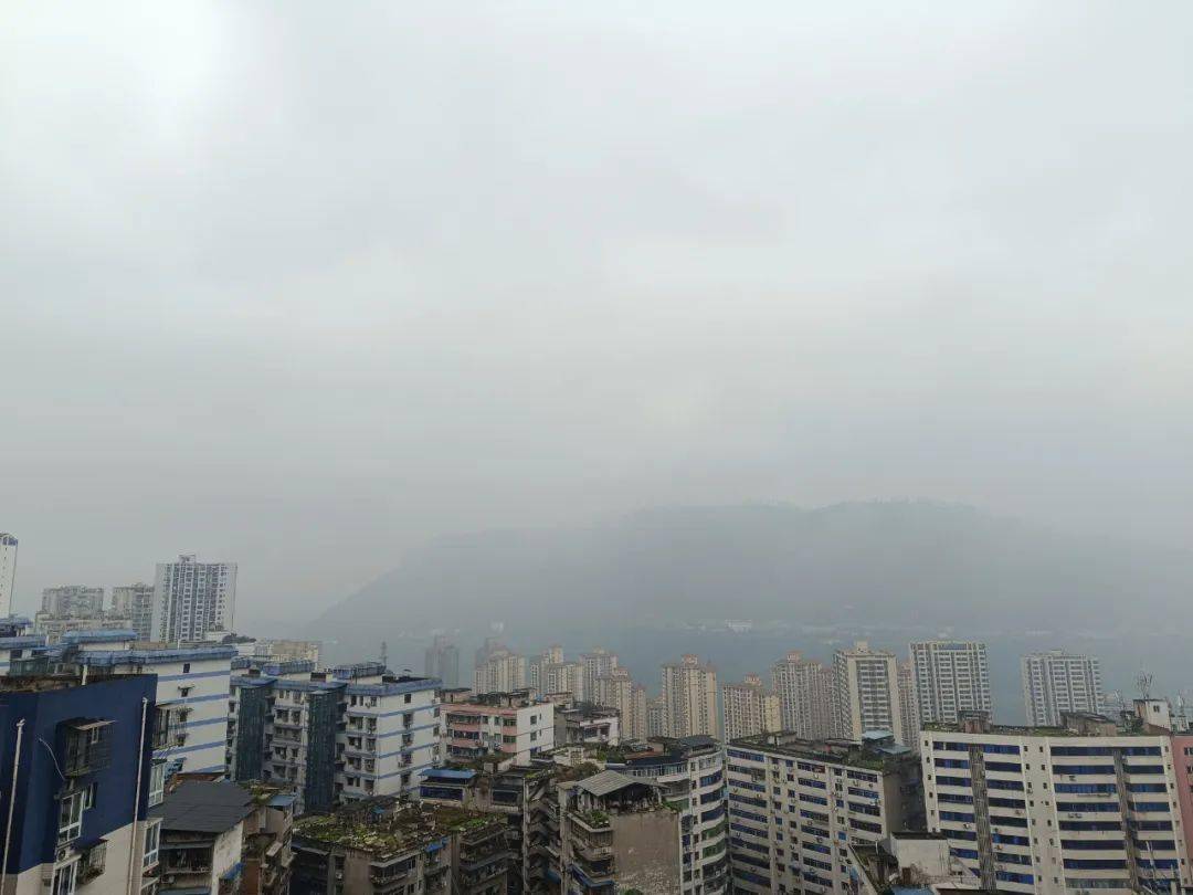 涪陵人 未來3天 涪陵持續陰雨天氣_街道_夜間_白天