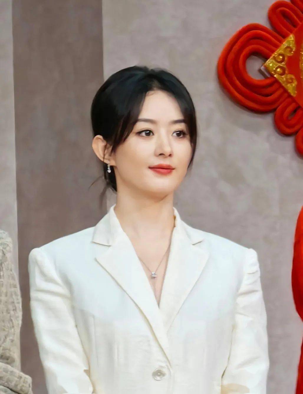 36岁赵丽颖:单身有娃美出新高度_成分_皮肤_华熙