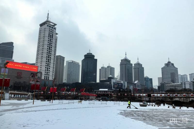 日早晨,全省268個測站出現降雪,西寧及海東大部地區出現小到中雪,民和