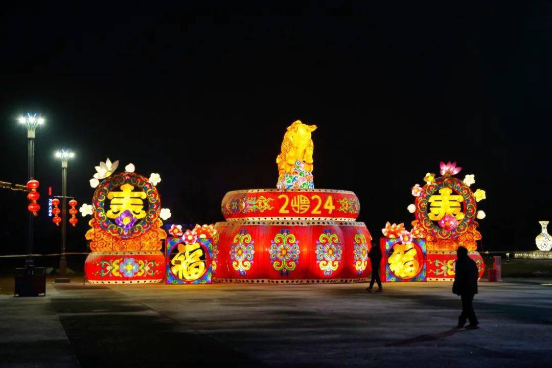 走,回家过大年丨银川文化园新春灯会开启,色彩斑斓的花灯,精彩演绎~等