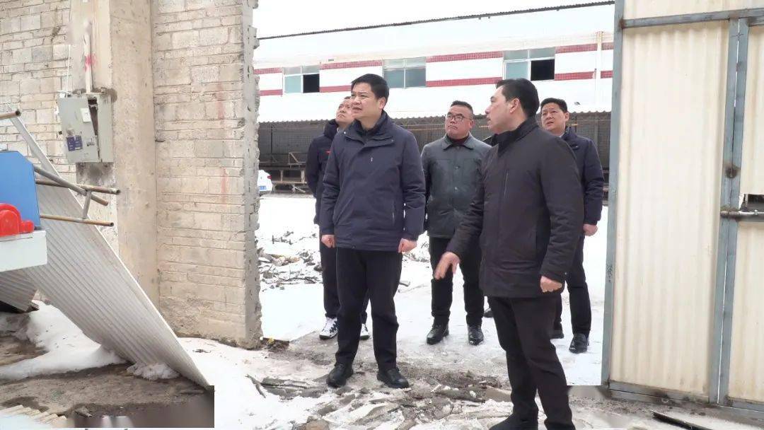 刘传钢调度并实地督导雨雪冰冻天气防范应对工作_应急_当阳_交通
