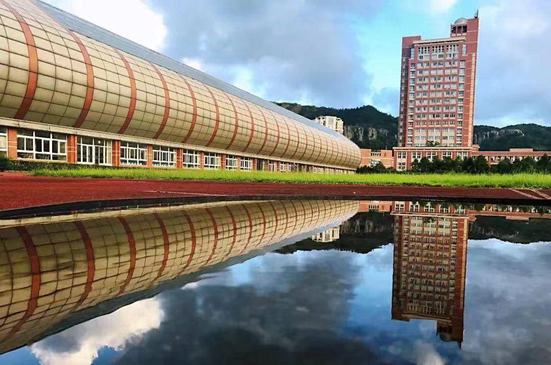 感恩母校行 (49) | 走进浙江省温岭中学