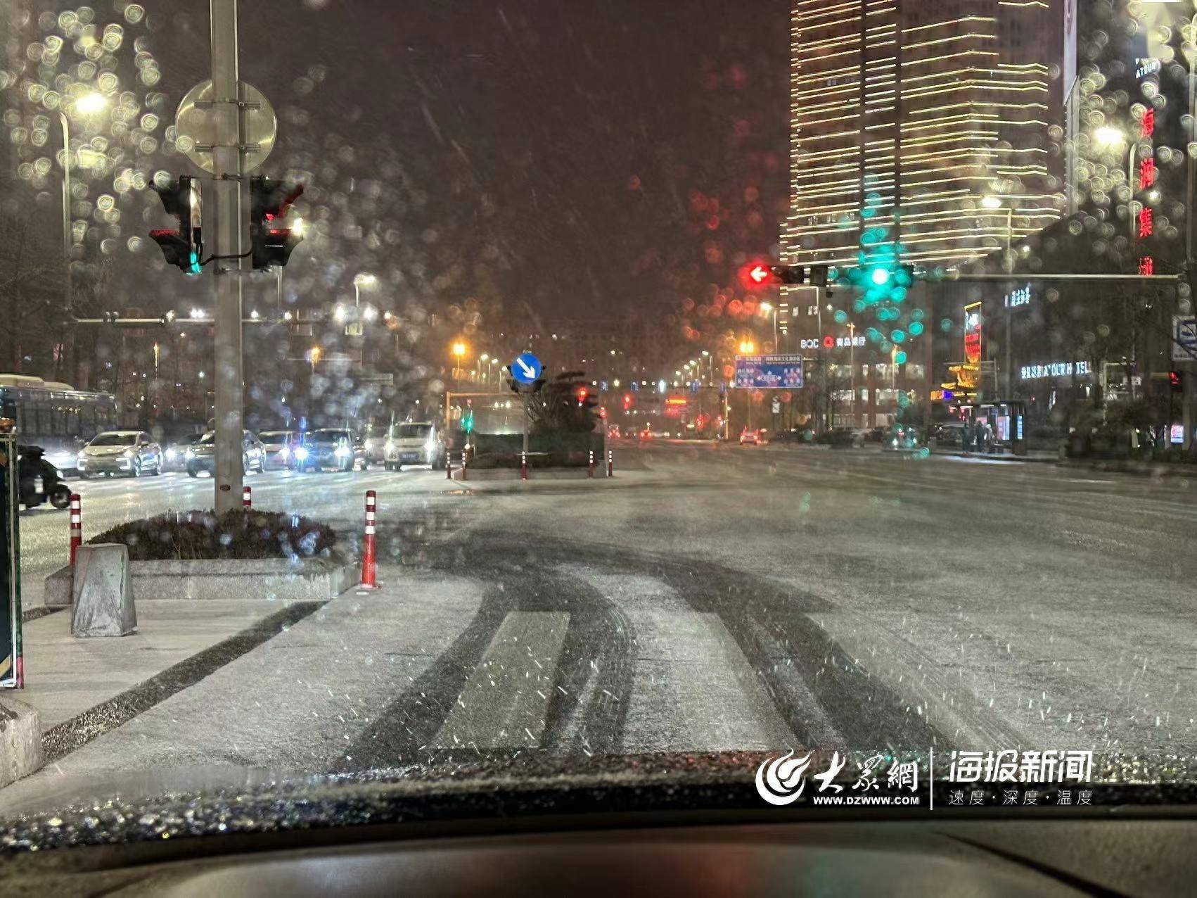 據青島氣象臺最新預報4日傍晚—5日上午預計青島市有強降雪其中4日