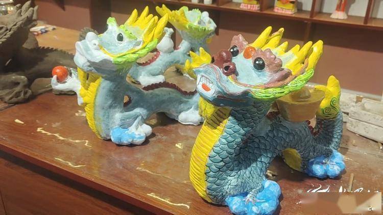 新春走基层丨潍坊高密:龙造型泥塑迎新年_聂鹏_家庄_订单