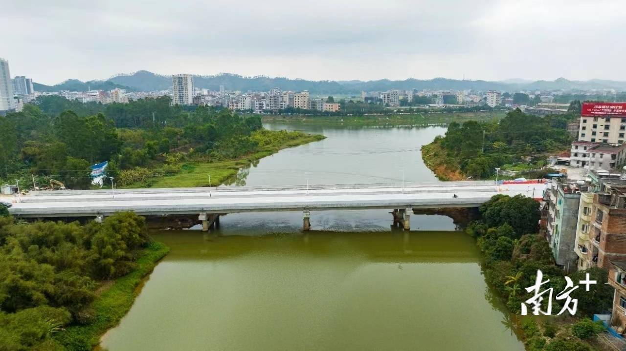 合江大桥建成通车,化北群众出行更便捷_化州_改造_公路