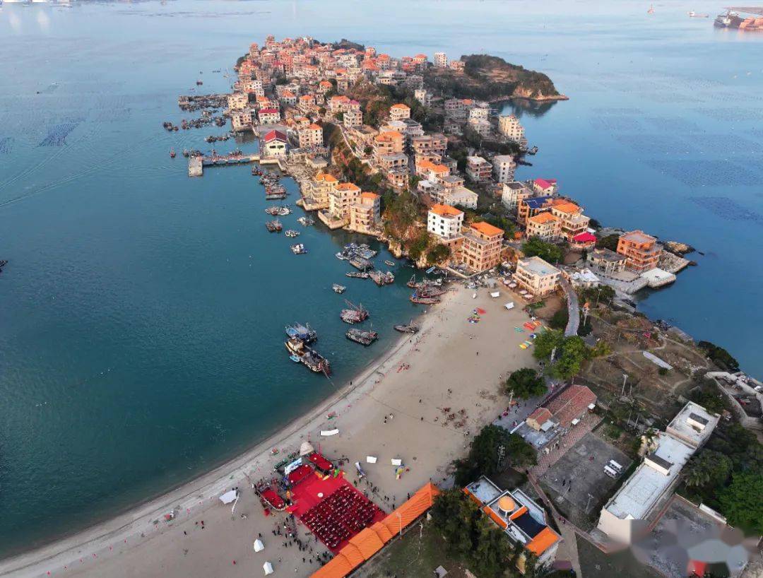 从"最穷孤岛"到"最美渔村"——泉州市惠屿岛首届春晚背后的中国式现代