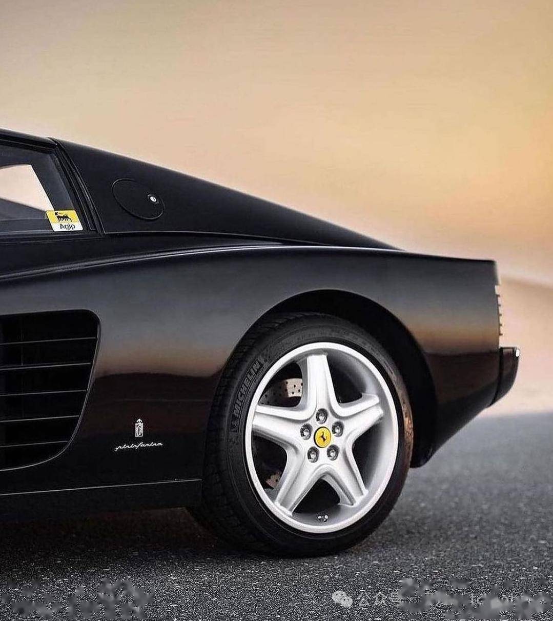 【意大利的浪漫】纯黑经典:ferrari 512 testarossa的