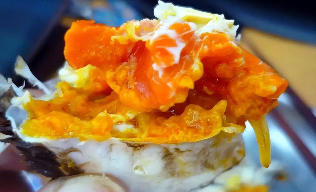 梁子湖大闸蟹是湖北鄂州梁子湖的一道特产蟹,这里产的螃蟹有着青背