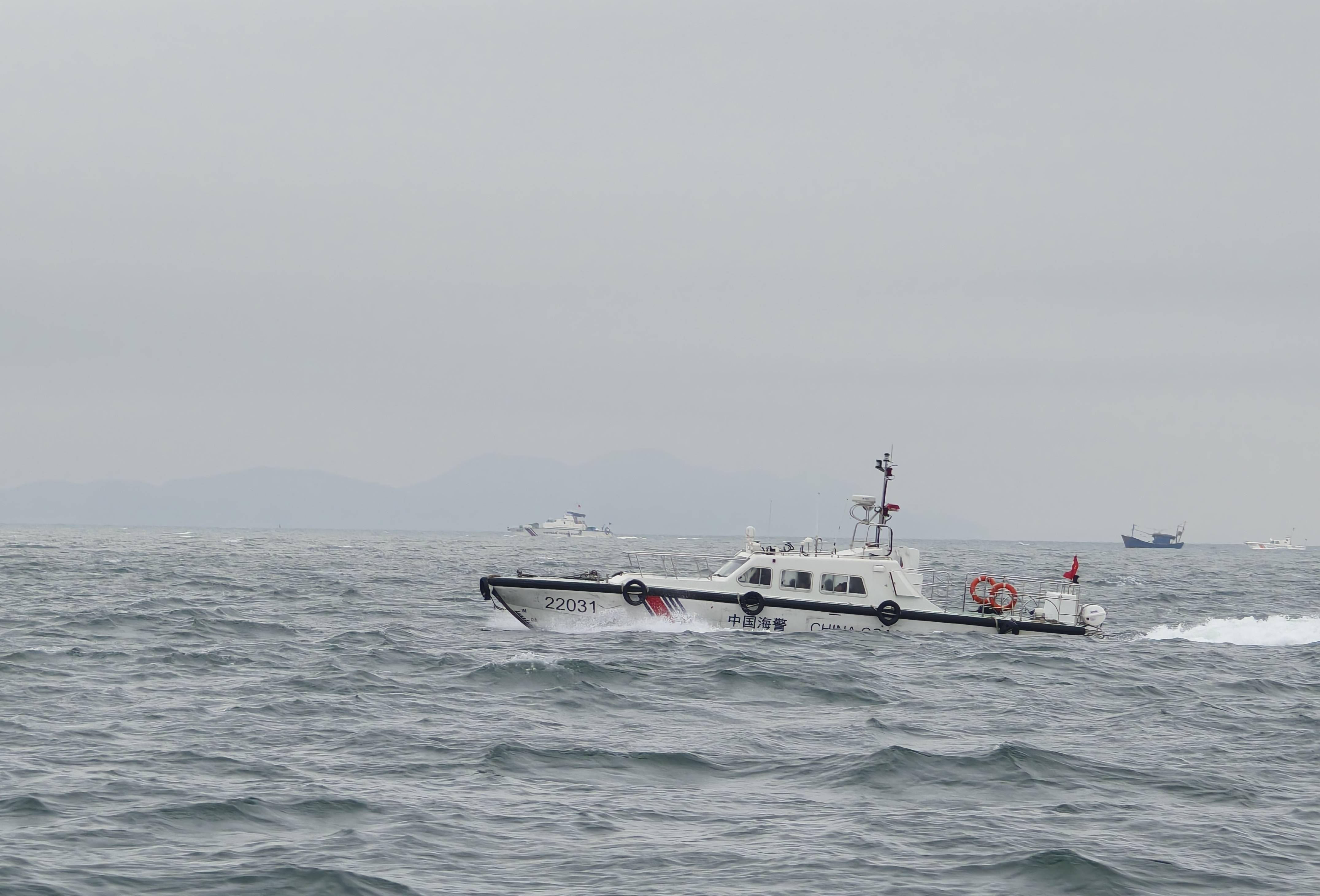 中越海警开展2024年首次北部湾北部海域同步巡航